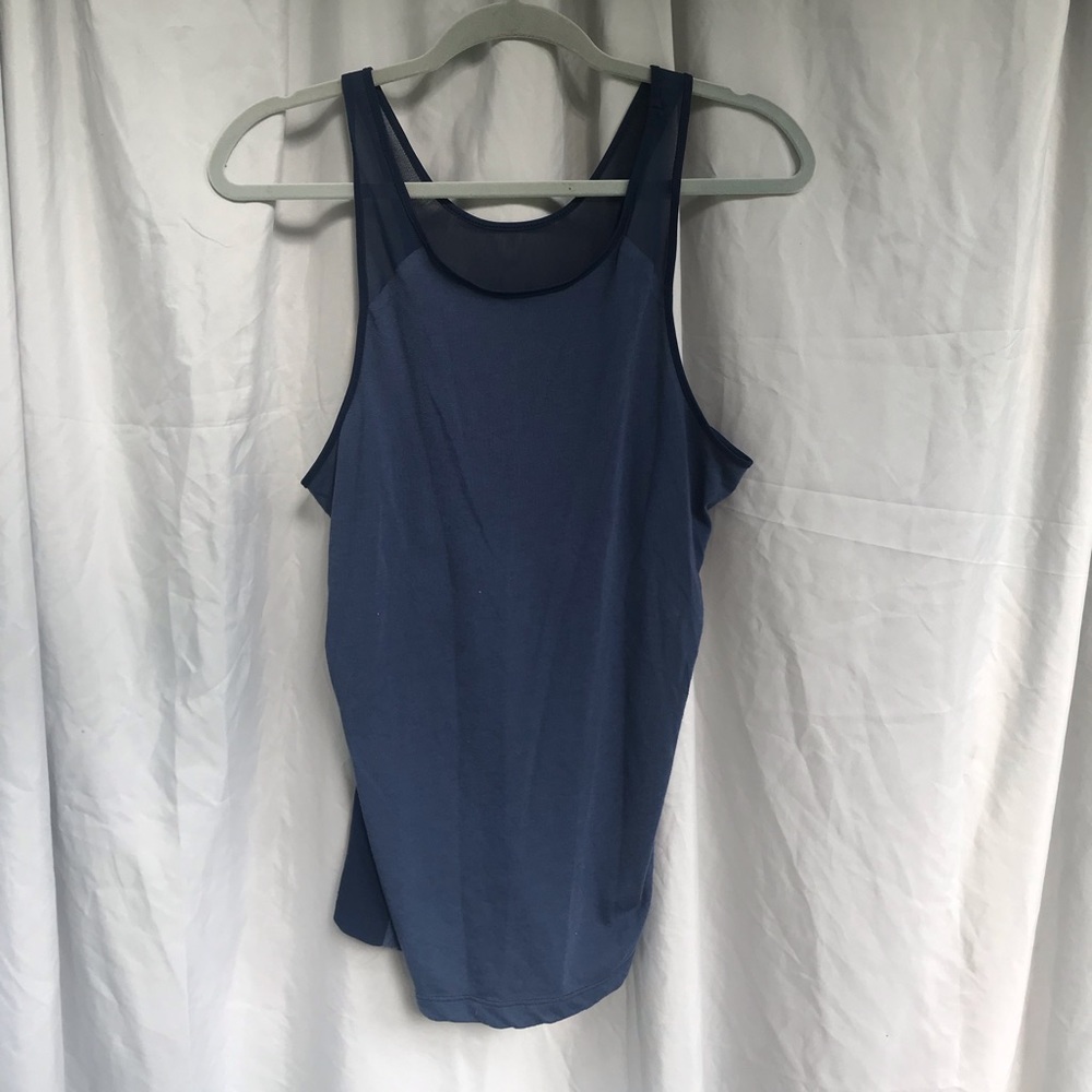 Navy AVIA athletic tank, VGUC.💋